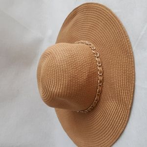 Women’s Wide Brim Straw Sun Hat